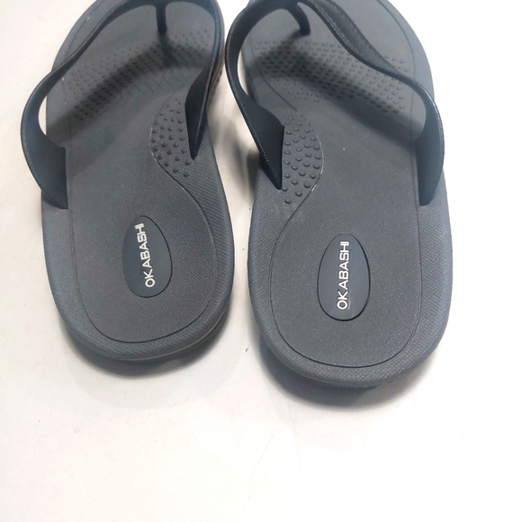 Black and Gray Flip Flops Size XL - Picture 4 of 10